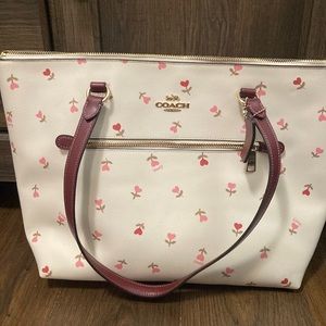 Large coach white leather floral purse